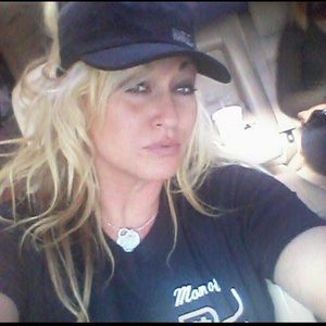 Meet your Posher, Gina